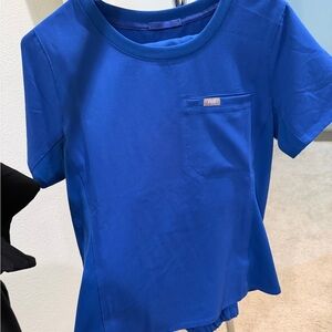 Figs scoop royal blue scrubs! Size medium bottoms included